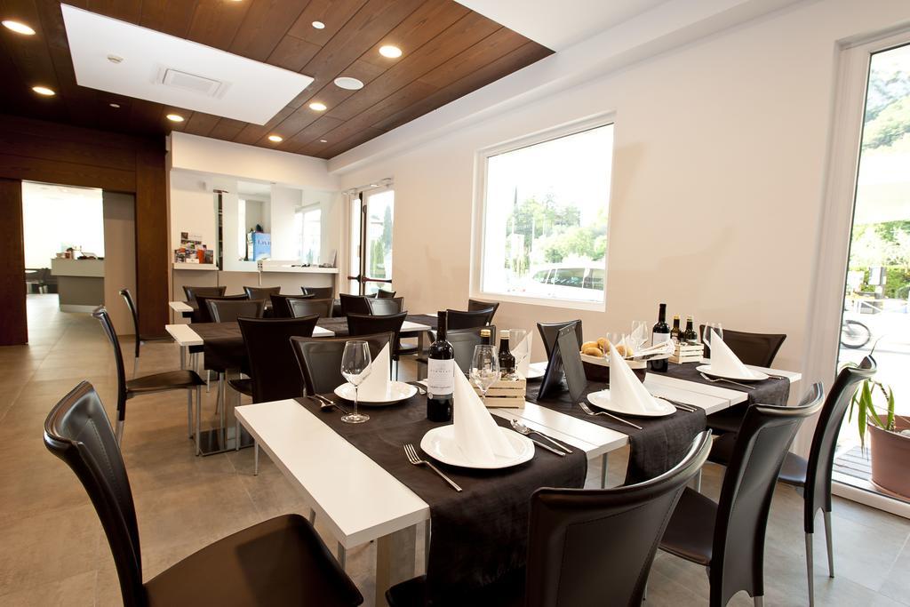 Hotel Rubino ناغو المظهر الخارجي الصورة