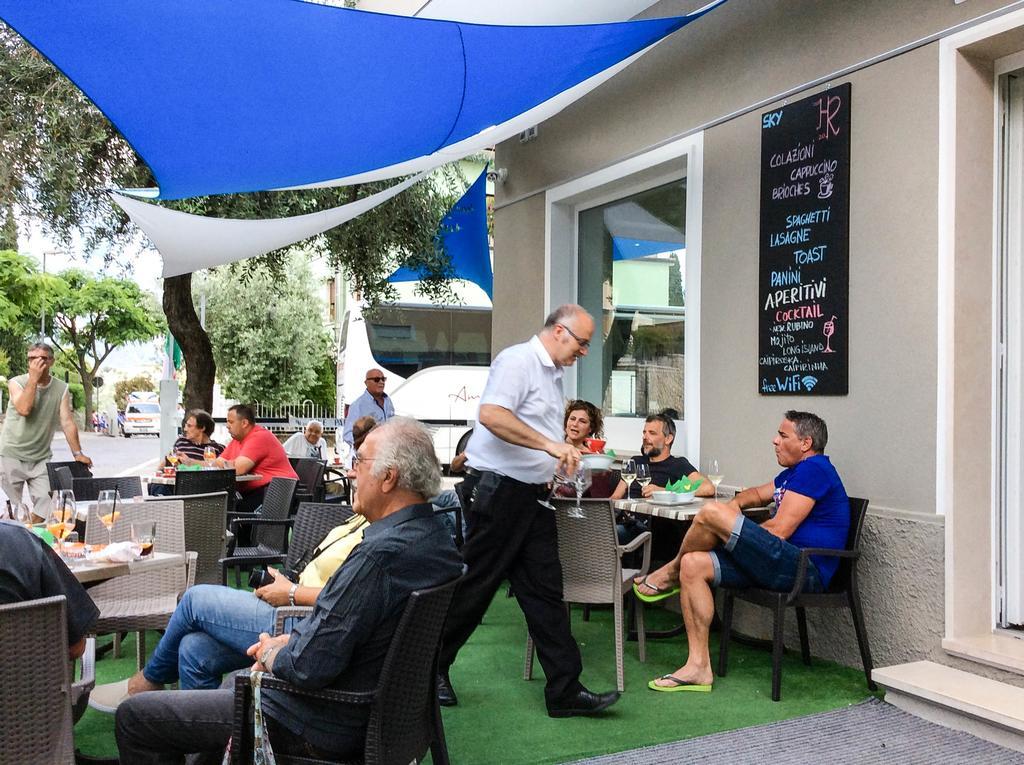 Hotel Rubino ناغو المظهر الخارجي الصورة